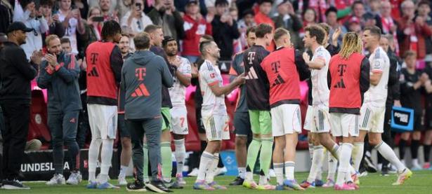 拜仁慕尼黑客场逆转，续写胜利传奇的简单介绍