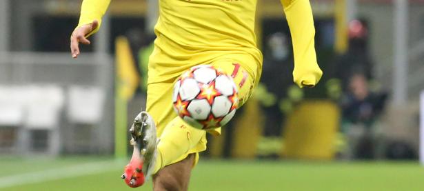 包含全锦赛战况：北京国安防线稳固，AC米兰进攻受阻，萨拉赫成最佳的词条