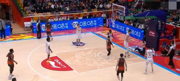 对决上演！欧预赛擂台赛精彩不断，球队态势逐渐清晰的简单介绍